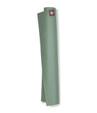 Manduka eKO Superlite Yoga Mat for Travel - Lightweight, Easy to Roll and Fold, Durable, Non Slip Grip, 1.5mm Thick, Leaf Green, 71" x 24" Manduka