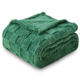 NEWCOSPLAY Super Soft Queen Blanket Dark Green Premium Silky Flannel Fleece 3D Checkered Lightweight Bed Blanket All Season Use (Dark Green Checkered, Queen(90"x90"))