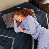 Beautyrest World Class Level Four Plush 13.5" Hybrid Full Mattress