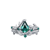 Oseew Kite Cut Created Emerald engagement ring set (Created Emerald)