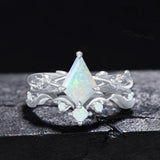 Oseew Opal engagement ring set (Opal) Kite