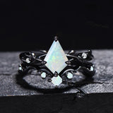 Oseew Opal engagement ring set (Opal) Kite