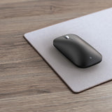 Incase Modern Mobile Mouse – Designed by Microsoft – Lightweight, Precision Navigation, Right/Left Hand Use