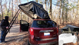 Meedo Designs Apolle TNT L, Soft Shell Rooftop Tent, Fits 3 People, Made with Waterproof Material and Clamp-knob System, Clamshell Army Green Roof top Tent for SUV, Truck, Pickup, Ladder Included