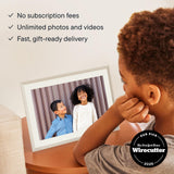Aura HD Digital Picture Frame | Carver: The Best Frame for Gifting (White Mat, 10")