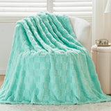 NEWCOSPLAY Super Soft Throw Blanket Aqua Premium Silky Flannel Fleece 3D Checkered Lightweight Bed Blanket All Season Use (Aqua Checkered, Throw(50"x70"))