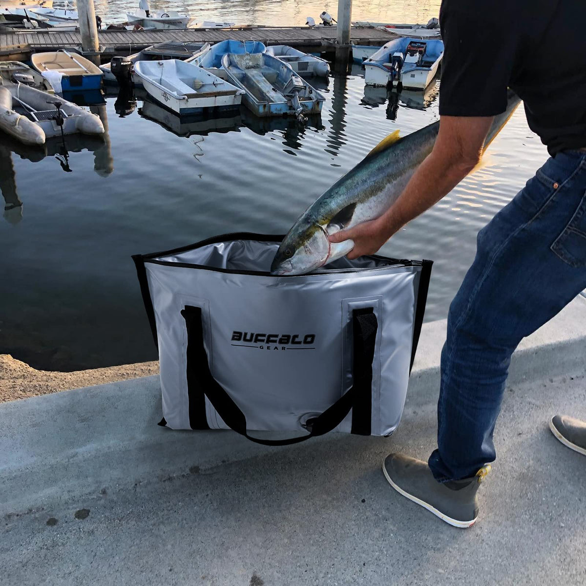 Buffalo Gear Insulated Fish Cooler Bag Flat Bottom,26L Waterproof Fish ...